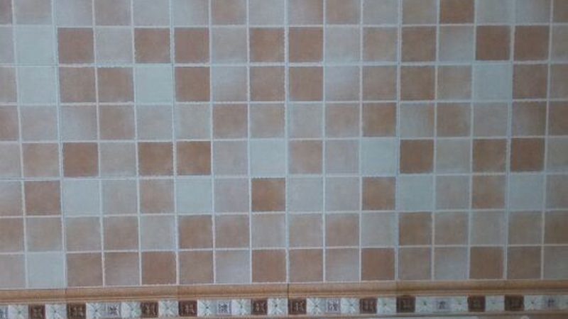 上海客厅瓷砖定制，如何选择品牌代理？**